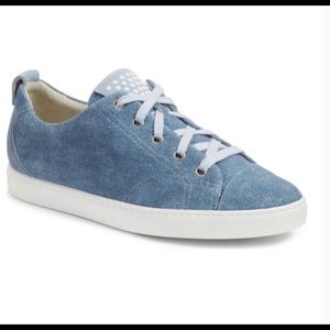 Paul Green Pearl Metallic Sneaker (NWOT)